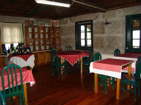 RESTAURANTE DONA AMÉLIA, Castelo de Paiva